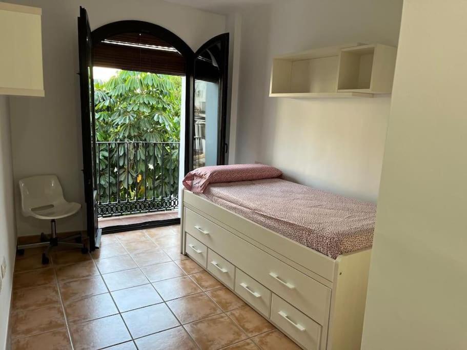 Apartamento La Bicicleta, Duplex En Velez Benaudalla Vélez de Benaudalla