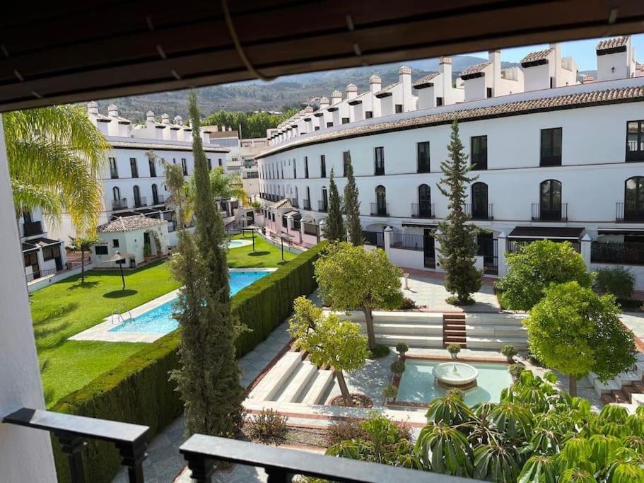 Apartment La Bicicleta, Duplex En Velez Benaudalla